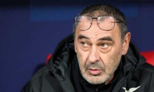 Il diritto di contesto di Sarri: dal calcio all'agiatezza economica.